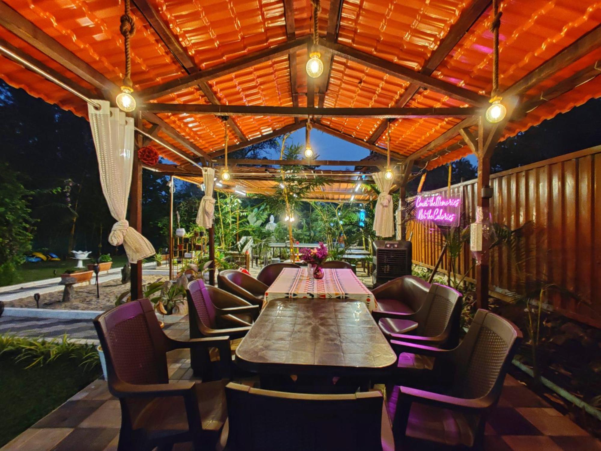 Crystal Springs Villa - A Picture-Perfect Retreat W Pool, Hammock, Gazebo Karjat Exterior photo